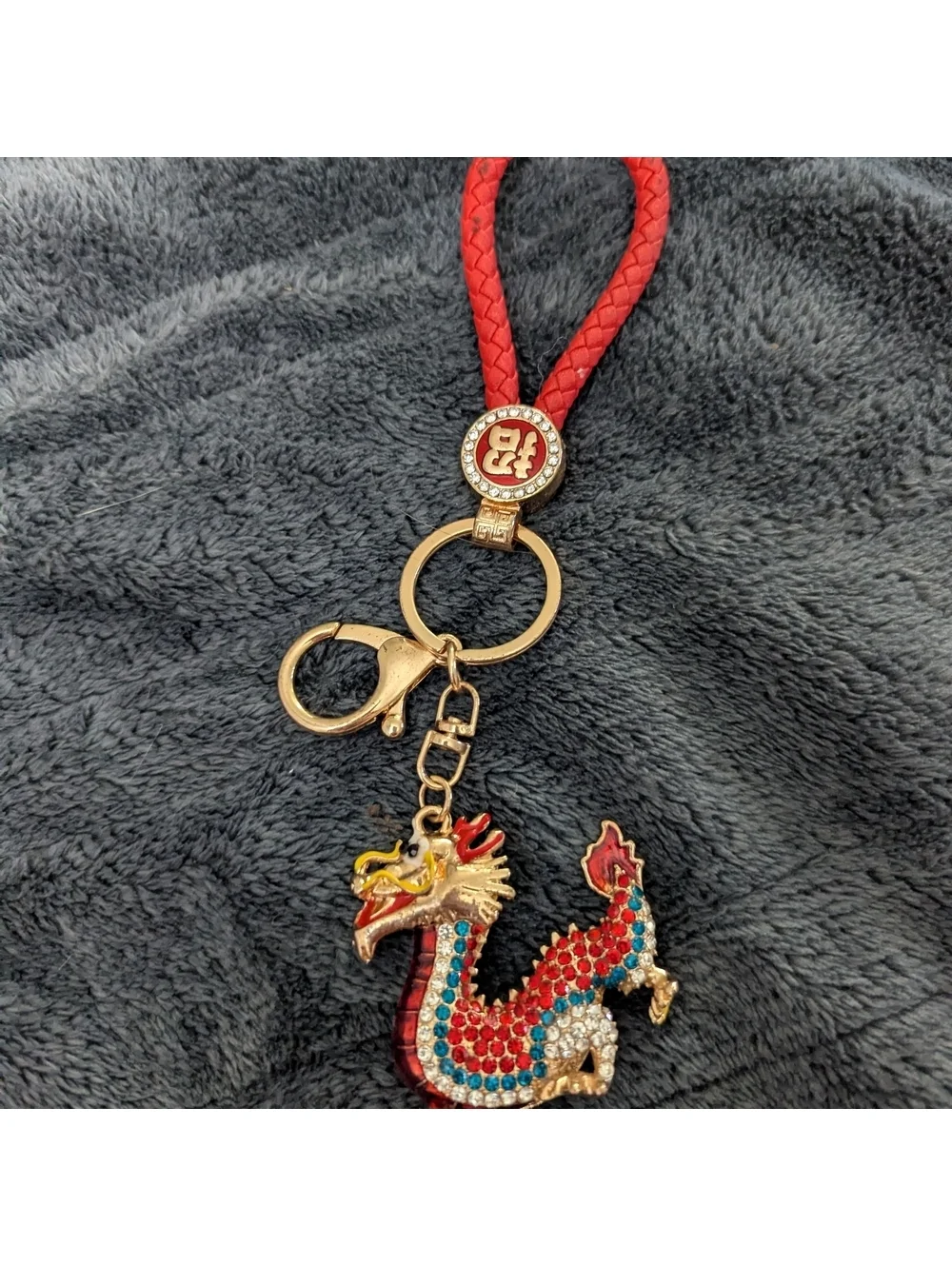 Dragon Keychain Rhinestones NWOT Bling Zodiac Glimmer Shimmer Radiant Fantasy